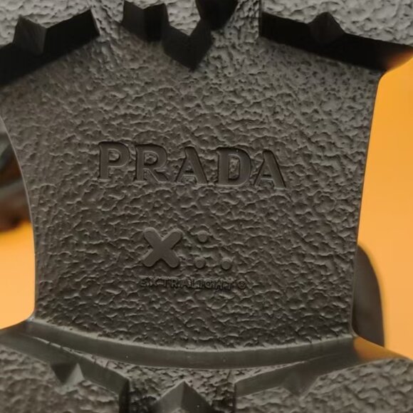 Prada boots - Picture 8 of 11